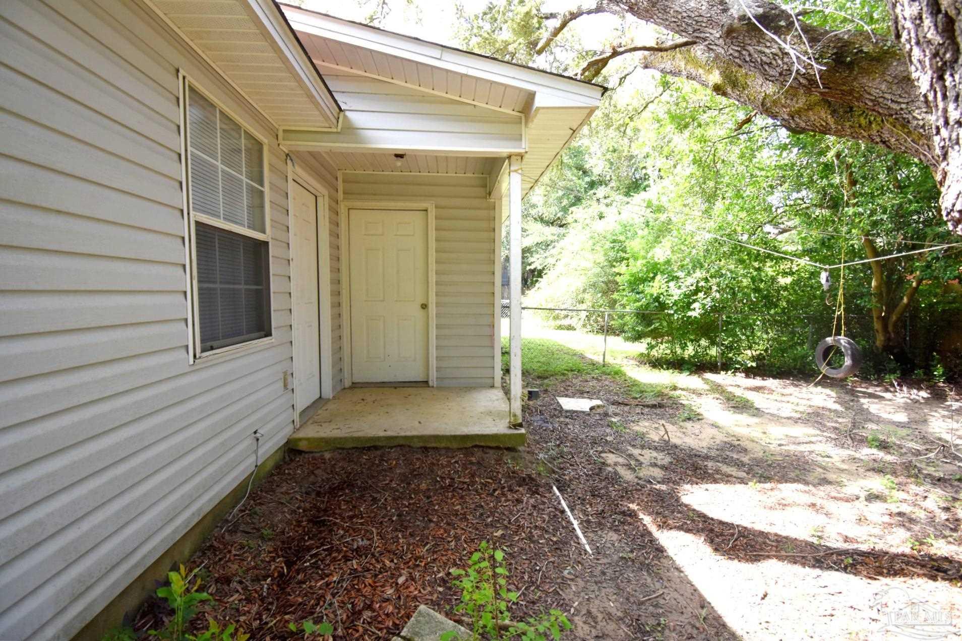 7135 Pearson Road, Unit 4 Pensacola, FL 32526 - Photo 13 of 14