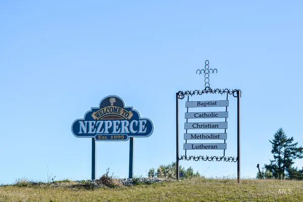 $269,900 | 610 Willow Street, Nezperce, ID 83543