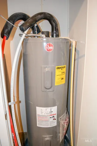 $269,900 | 610 Willow Street, Nezperce, ID 83543