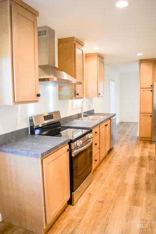 $269,900 | 610 Willow Street, Nezperce, ID 83543