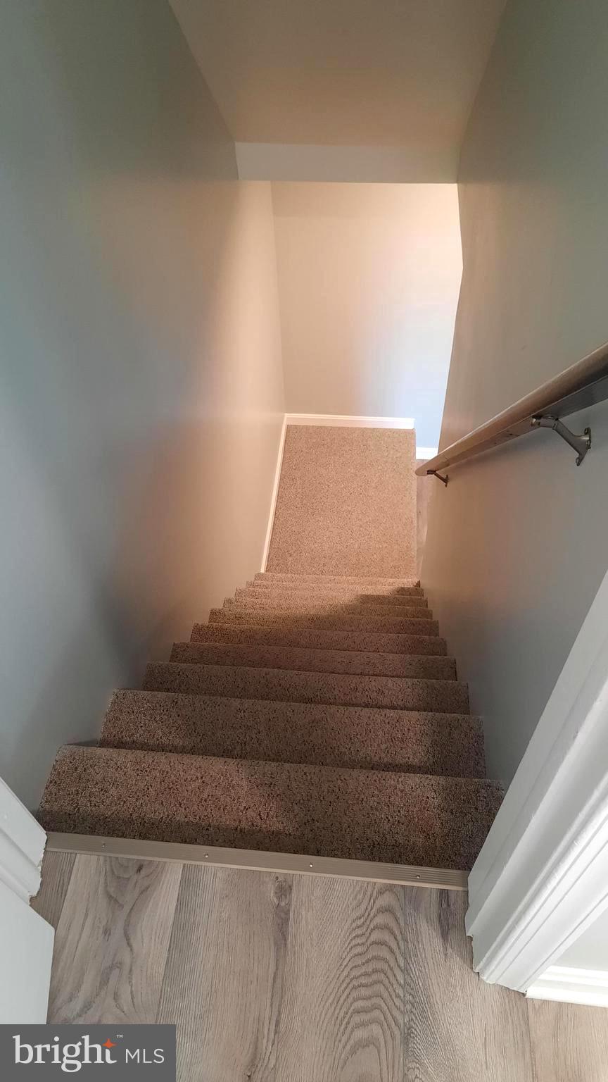 618 Colonial View Road Mechanicsburg, PA 17055 - Photo 20 of 23 a view of entryway