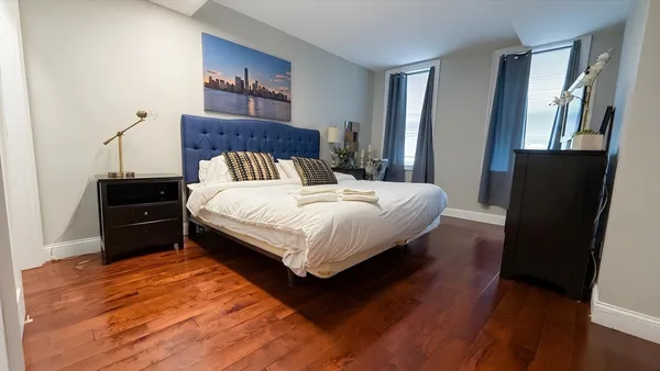 $3,300 | 9 Anderson Street, Unit 1F, Boston, MA 02114