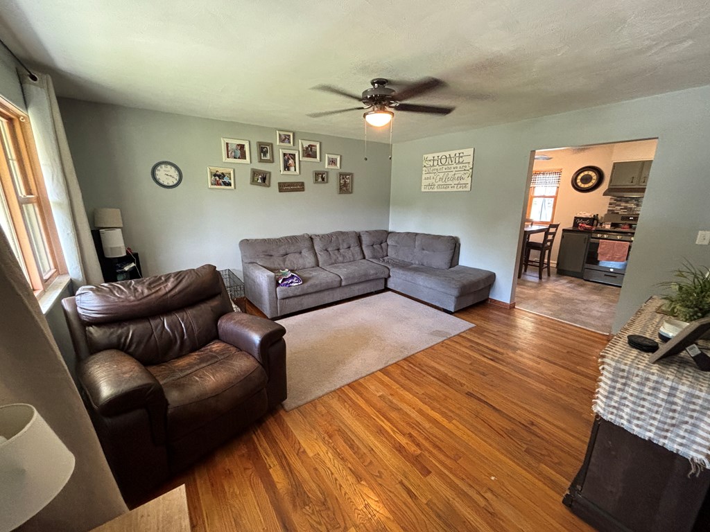 1207 Mercer Road Franklin, PA 16323 - Photo 8 of 21