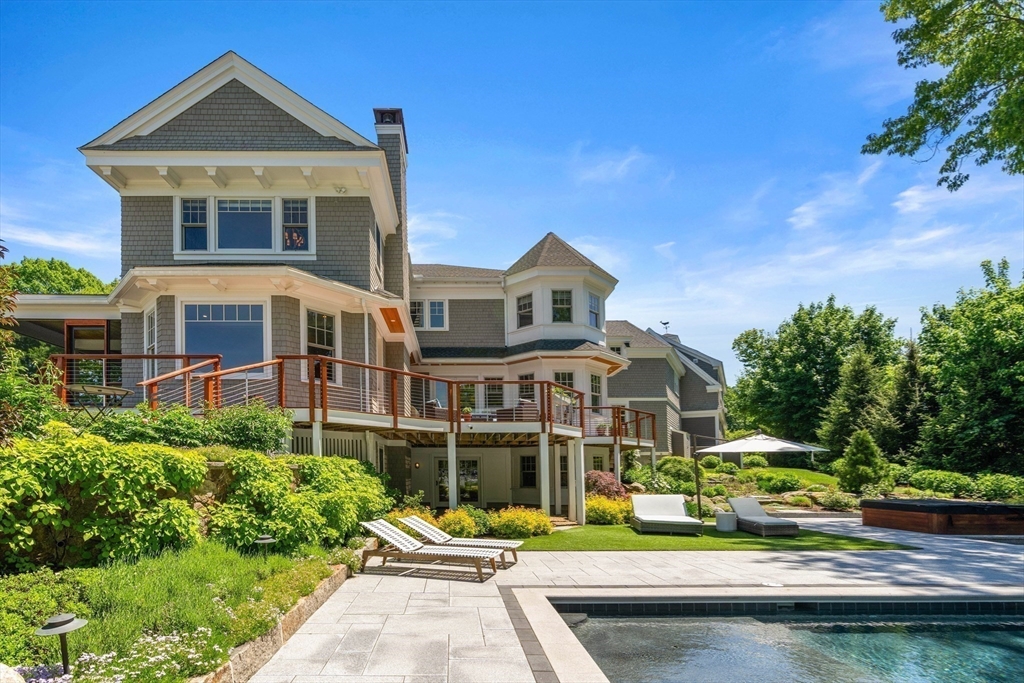 15 Proctor Street Manchester, MA 01944 - Photo 4 of 42