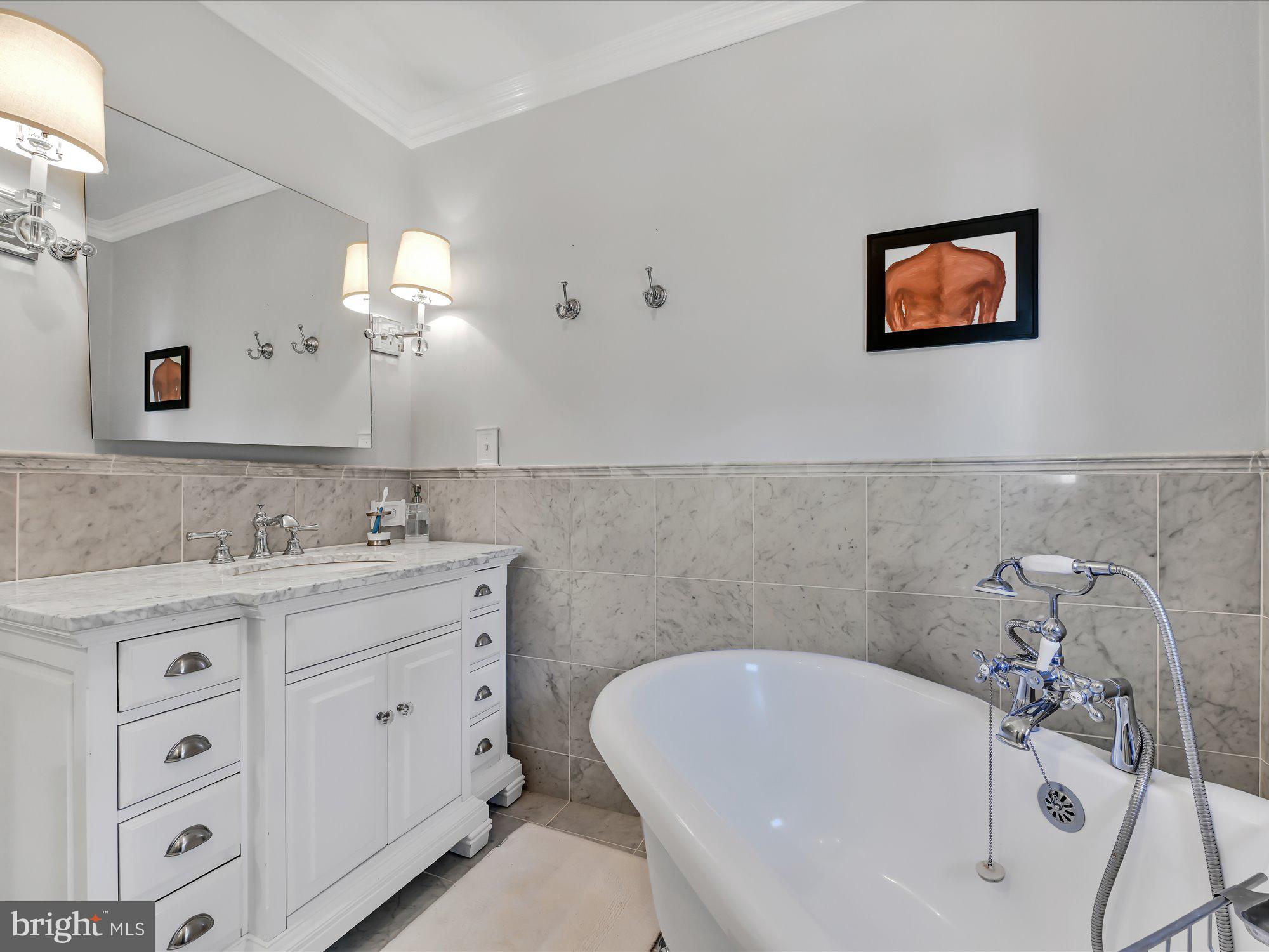 15 McLeod Pond Road Glenmoore, PA 19343 - Photo 28 of 57 Master en-suite bathroom