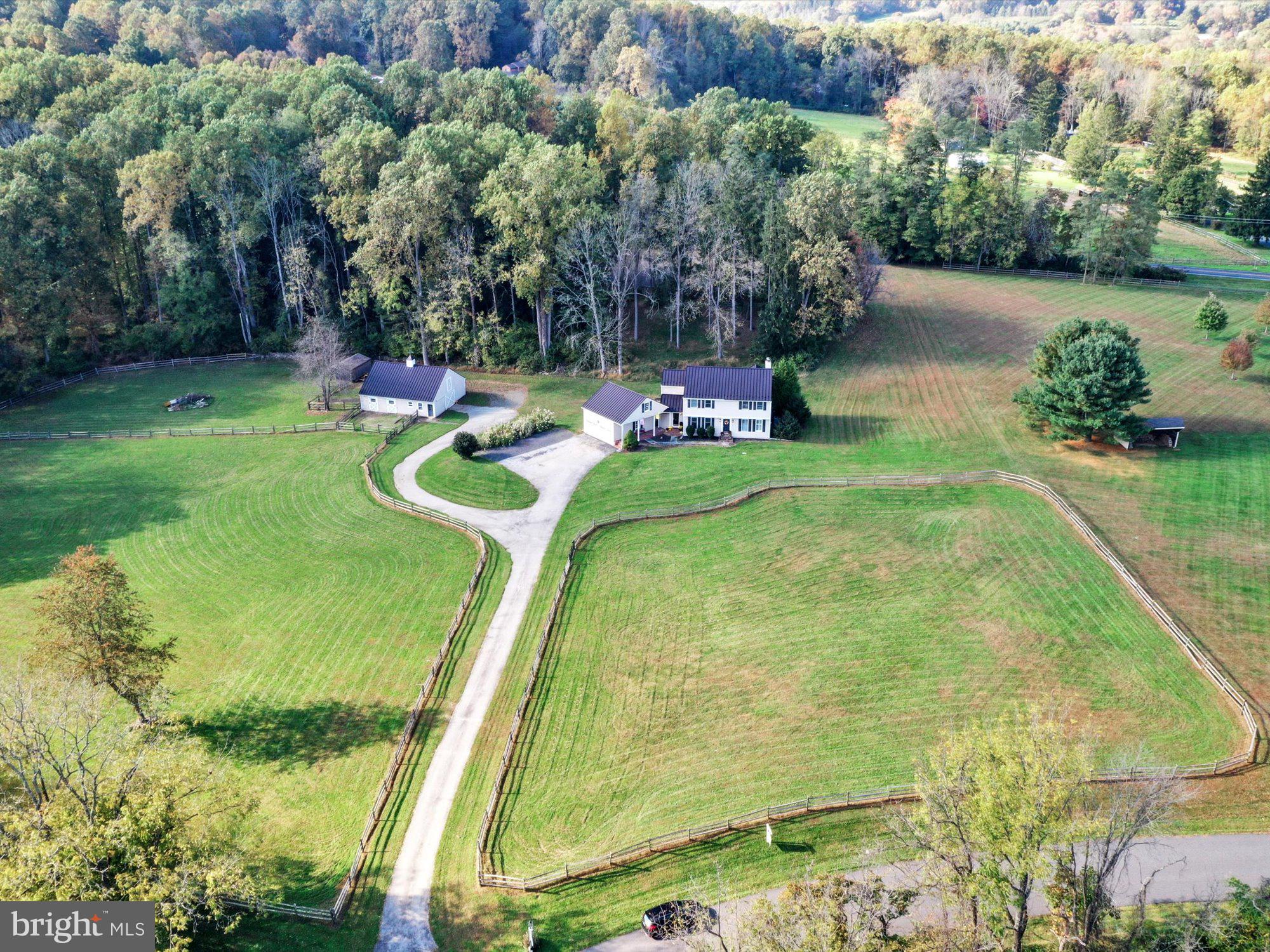 15 McLeod Pond Road Glenmoore, PA 19343 - Photo 3 of 57