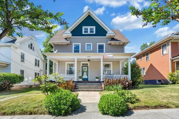 $475,000 | 609 Allison Avenue Southwest, Roanoke, VA 24016
