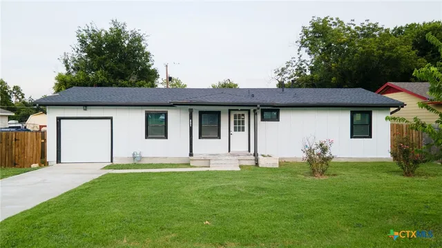 $1,400 | 805 South 32nd Street, Temple, TX 76501