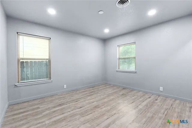 $1,400 | 805 South 32nd Street, Temple, TX 76501