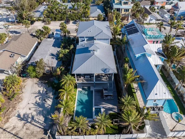 $4,199,000 | 108 Magnolia Avenue, Anna Maria, FL 34216