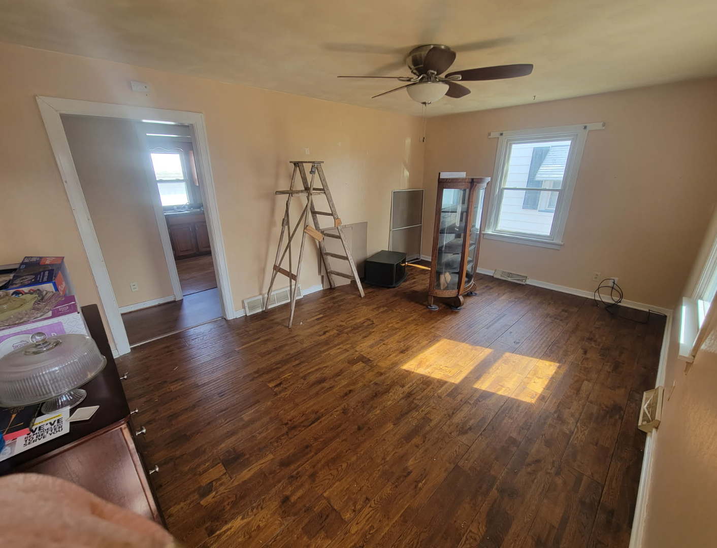 1430 East Vanderhoof Street Decatur, IL 62521 - Photo 2 of 13