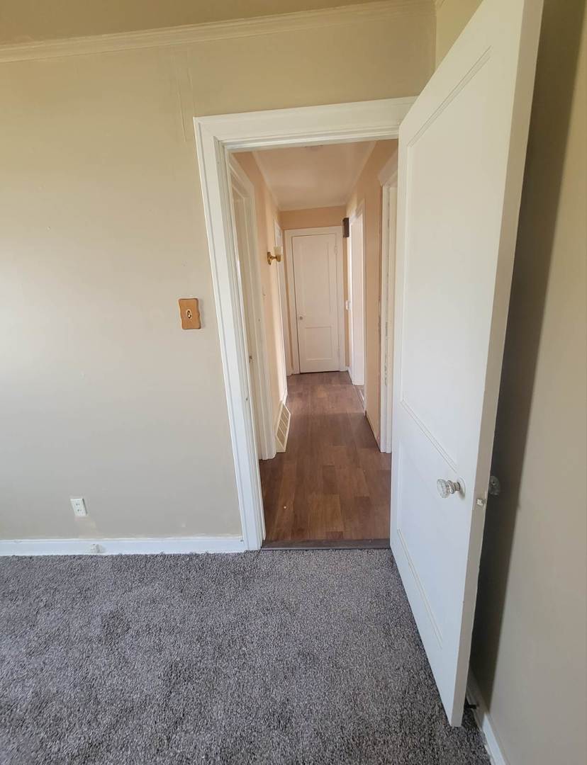 1430 East Vanderhoof Street Decatur, IL 62521 - Photo 6 of 13