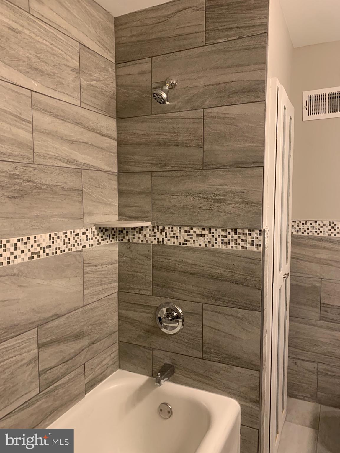 6459 Morris Park Road Philadelphia, PA 19151 - Photo 14 of 17 Gallery Image 14