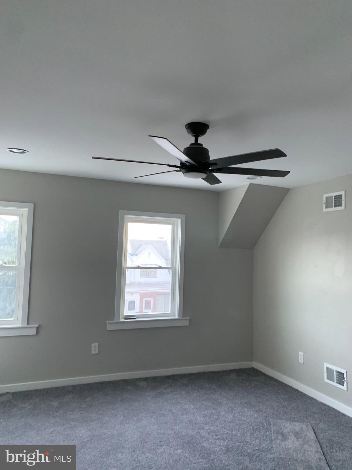 6459 Morris Park Road Philadelphia, PA 19151 - Photo 15 of 17 Gallery Image 15
