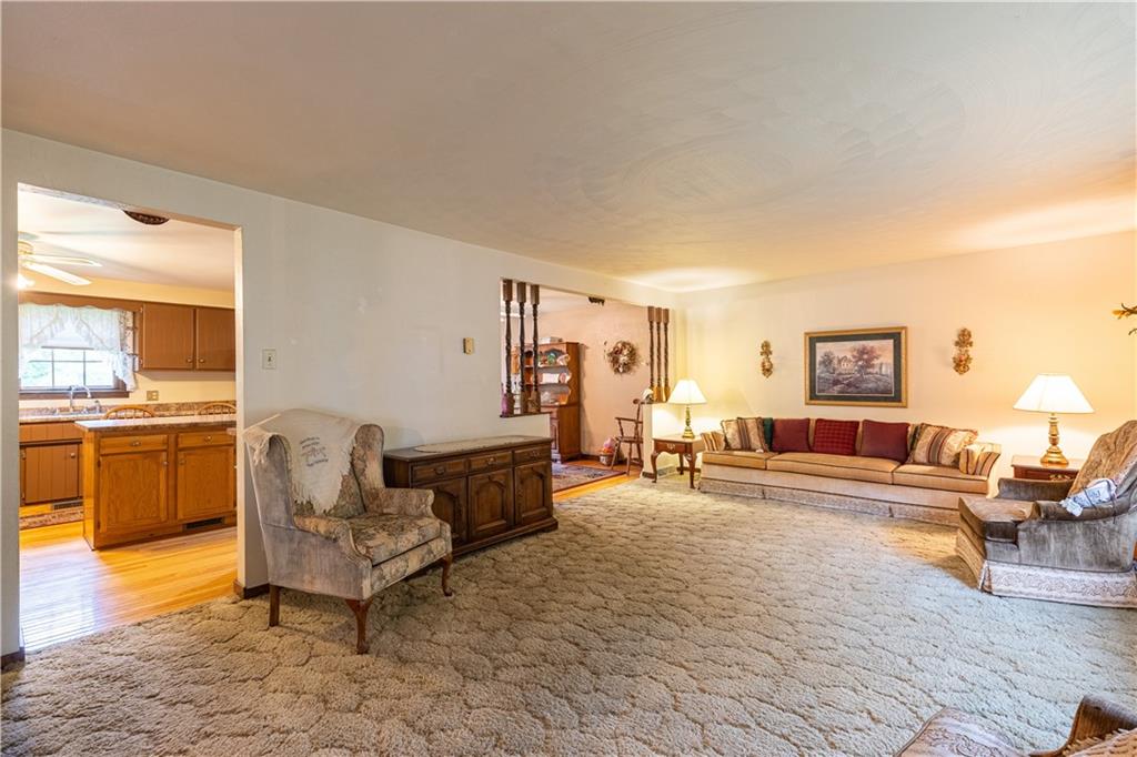 267 East Buffalo Church Road Washington, PA 15301 - Photo 3 of 25 Gallery Image 3