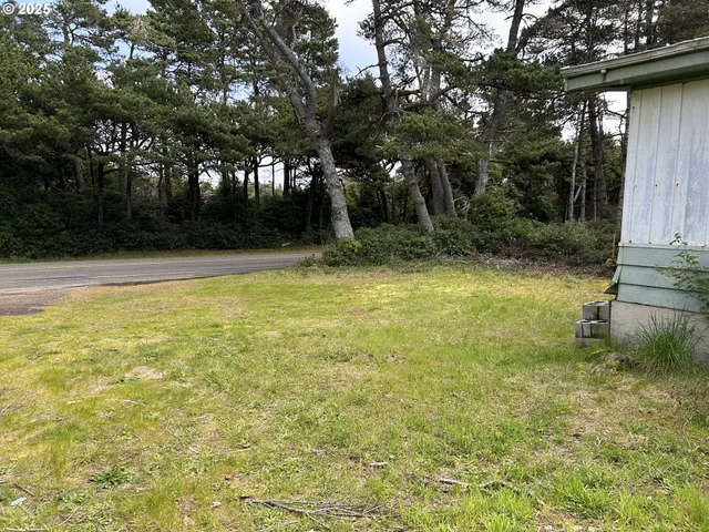 $145,000 | 87636 Rhododendron Drive, Florence, OR 97439