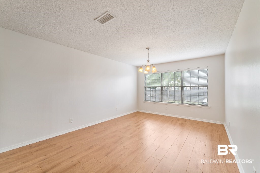5359 Cimmaron Court Theodore, AL 36582 - Photo 8 of 24