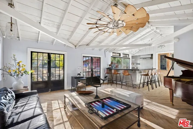 $25,888,000 | 4750 Encino Avenue, Encino, CA 91316