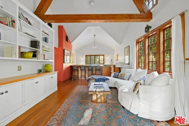 $25,888,000 | 4750 Encino Avenue, Encino, CA 91316