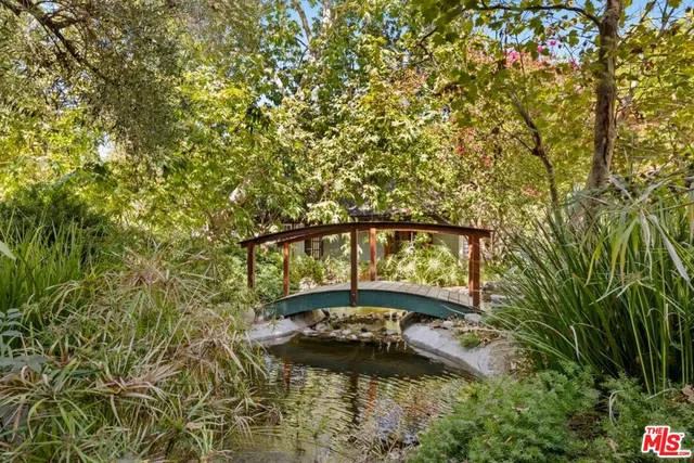 $25,888,000 | 4750 Encino Avenue, Encino, CA 91316