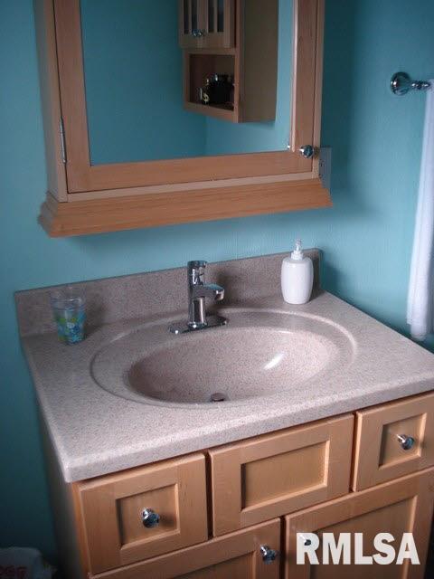 1914 Christopher Lake Road Mulkeytown, IL 62865 - Photo 13 of 19 Gallery Image 13