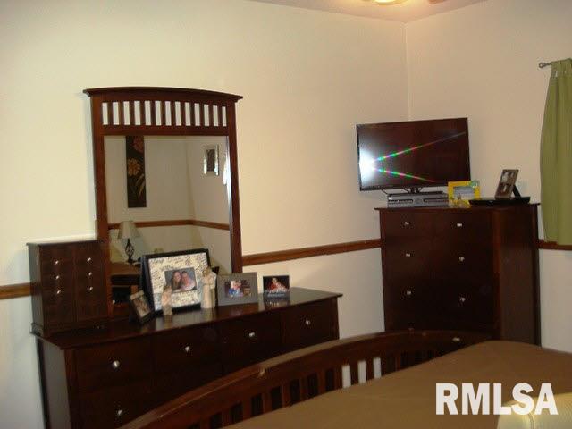 1914 Christopher Lake Road Mulkeytown, IL 62865 - Photo 3 of 19 Gallery Image 3