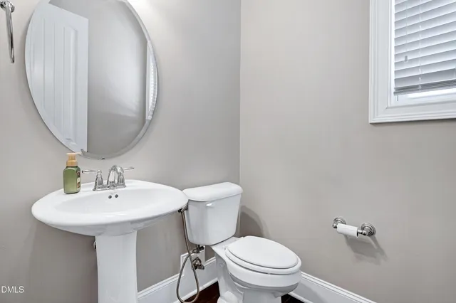 $779,990 | 212 Mystic Pine Place, Apex, NC 27539