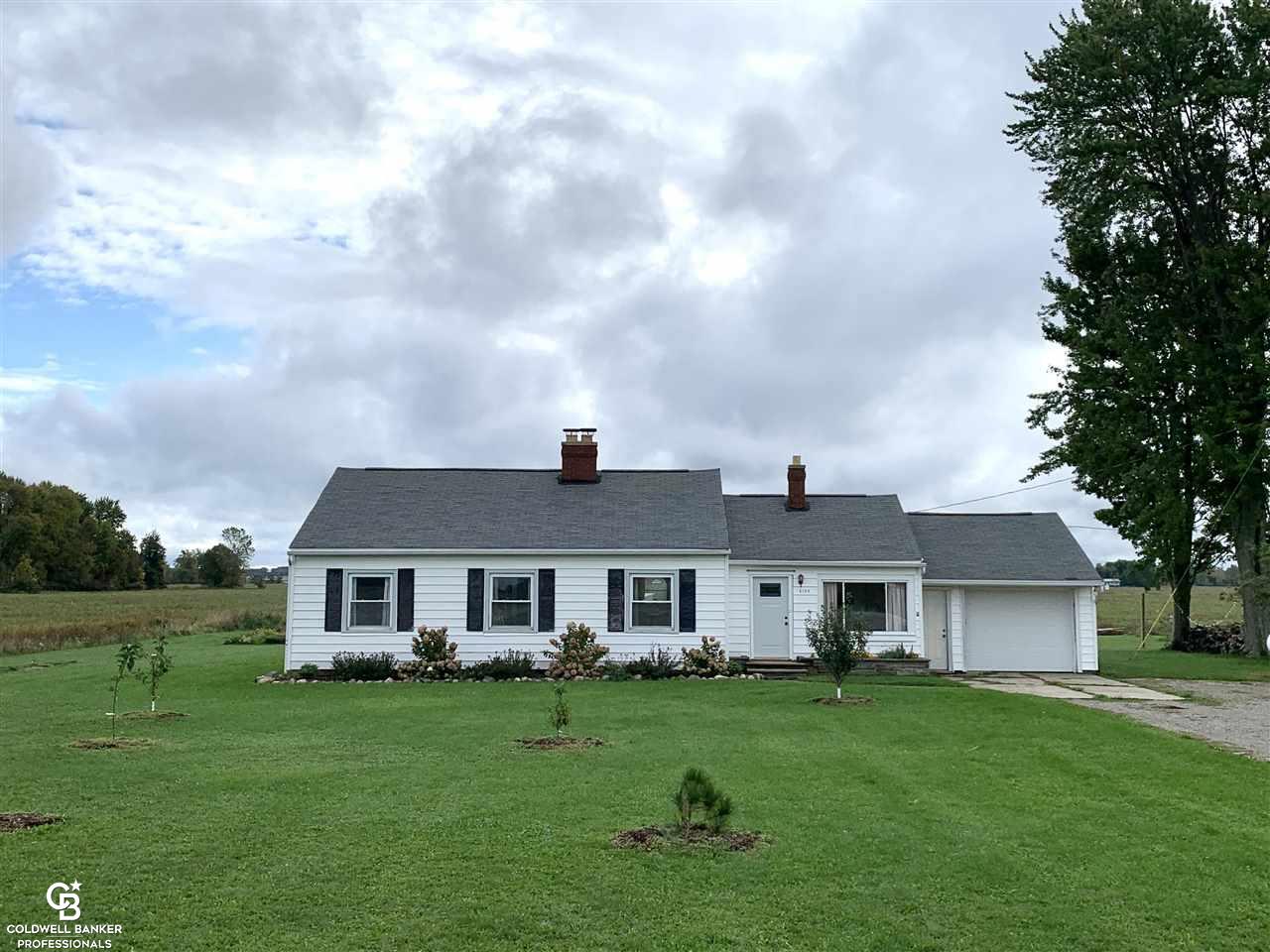 6105 Melvin Road Peck, MI 48466 - Photo 1 of 29 Front of the House