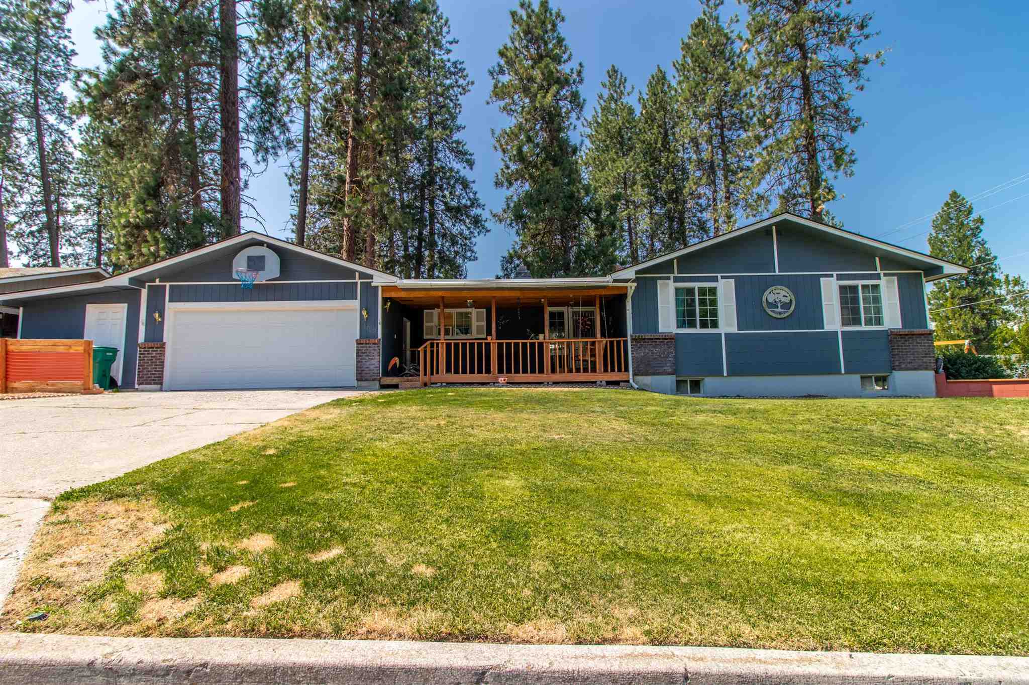 11419 North Astor Road Spokane, WA 99218 - Photo 1 of 33