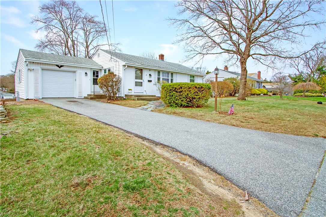 25 Caverly Street Warwick, RI 02886 - Photo 25 of 26