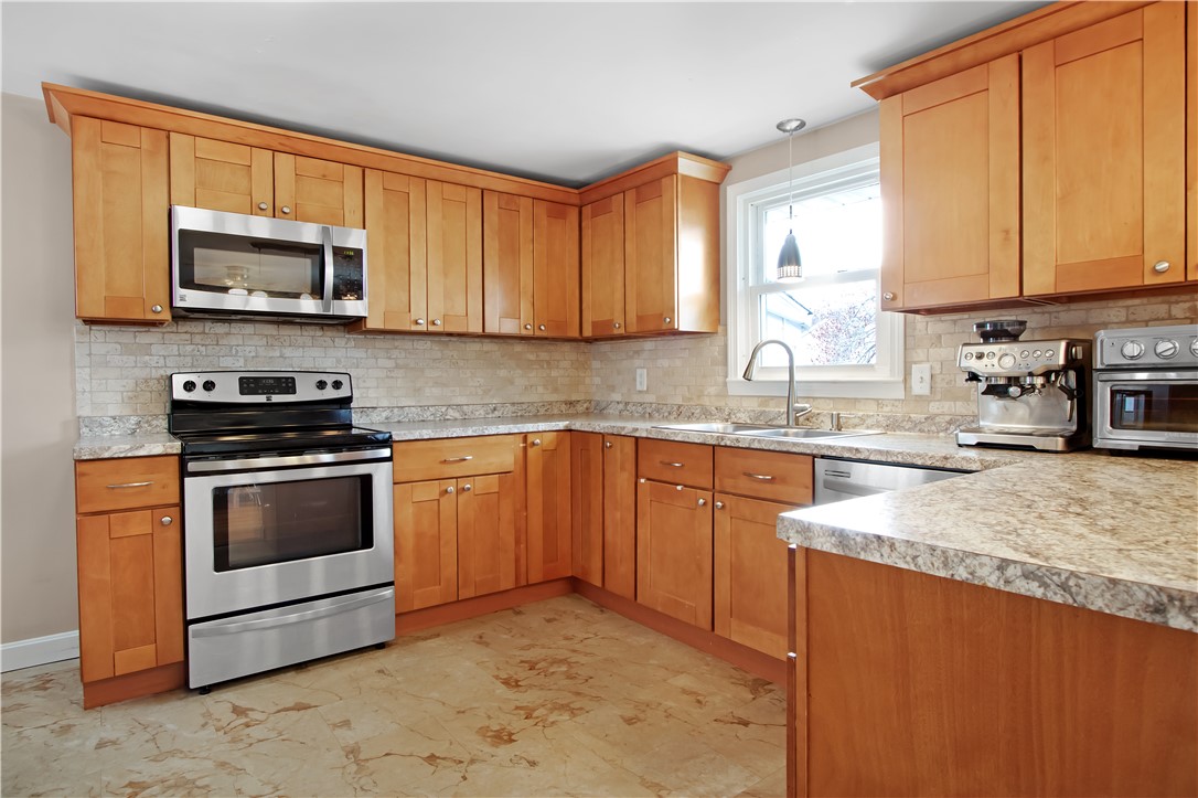 25 Caverly Street Warwick, RI 02886 - Photo 3 of 26 renovated in 2016