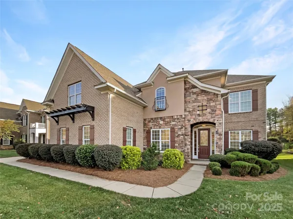 $939,000 | 6615 Springs Mill Road, Charlotte, NC 28277