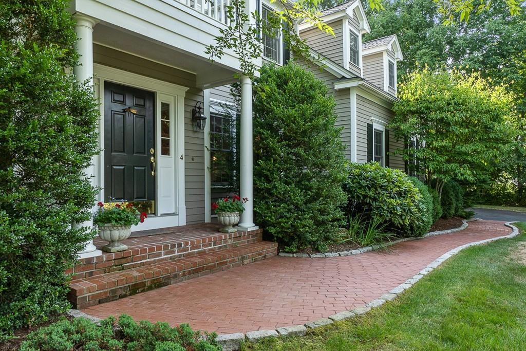 4 Farmstead Way Acton, MA 01720 - Photo 2 of 42