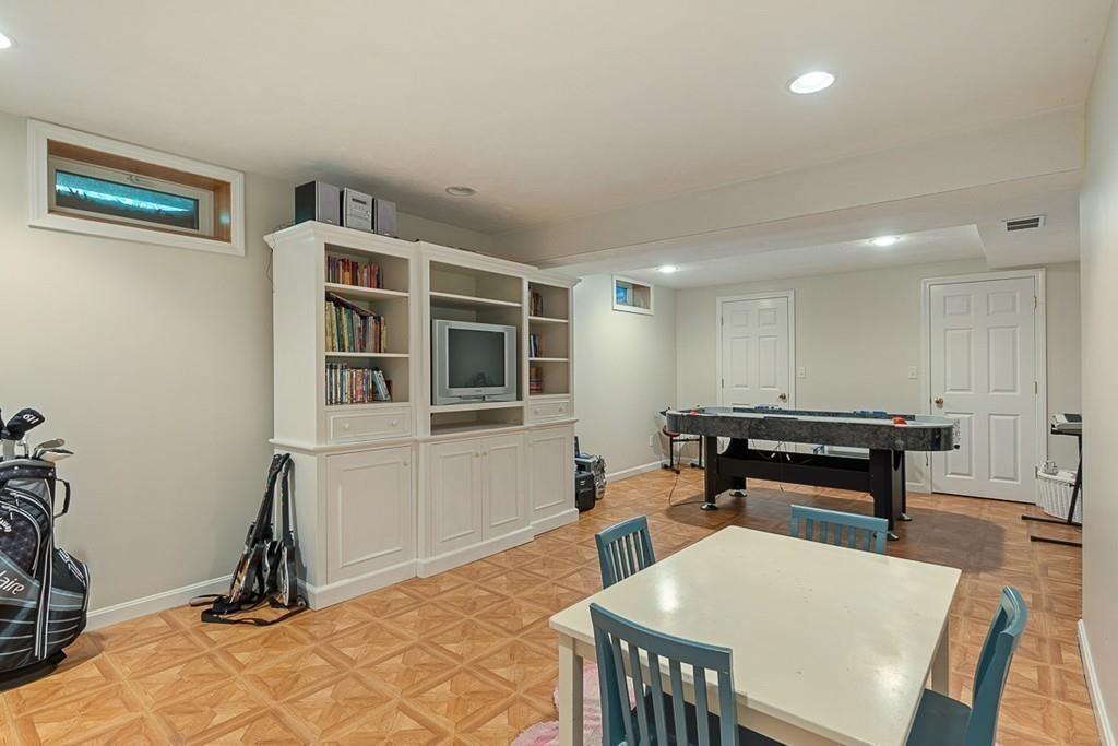 4 Farmstead Way Acton, MA 01720 - Photo 31 of 42