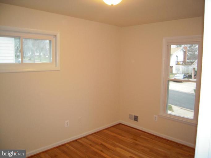 4202 Kinmount Road Lanham, MD 20706 - Photo 6 of 16 Bedroom #2