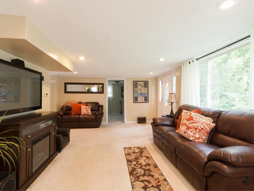 107 Barstow Road Gorham, ME 04038 - Photo 7 of 24 Photo