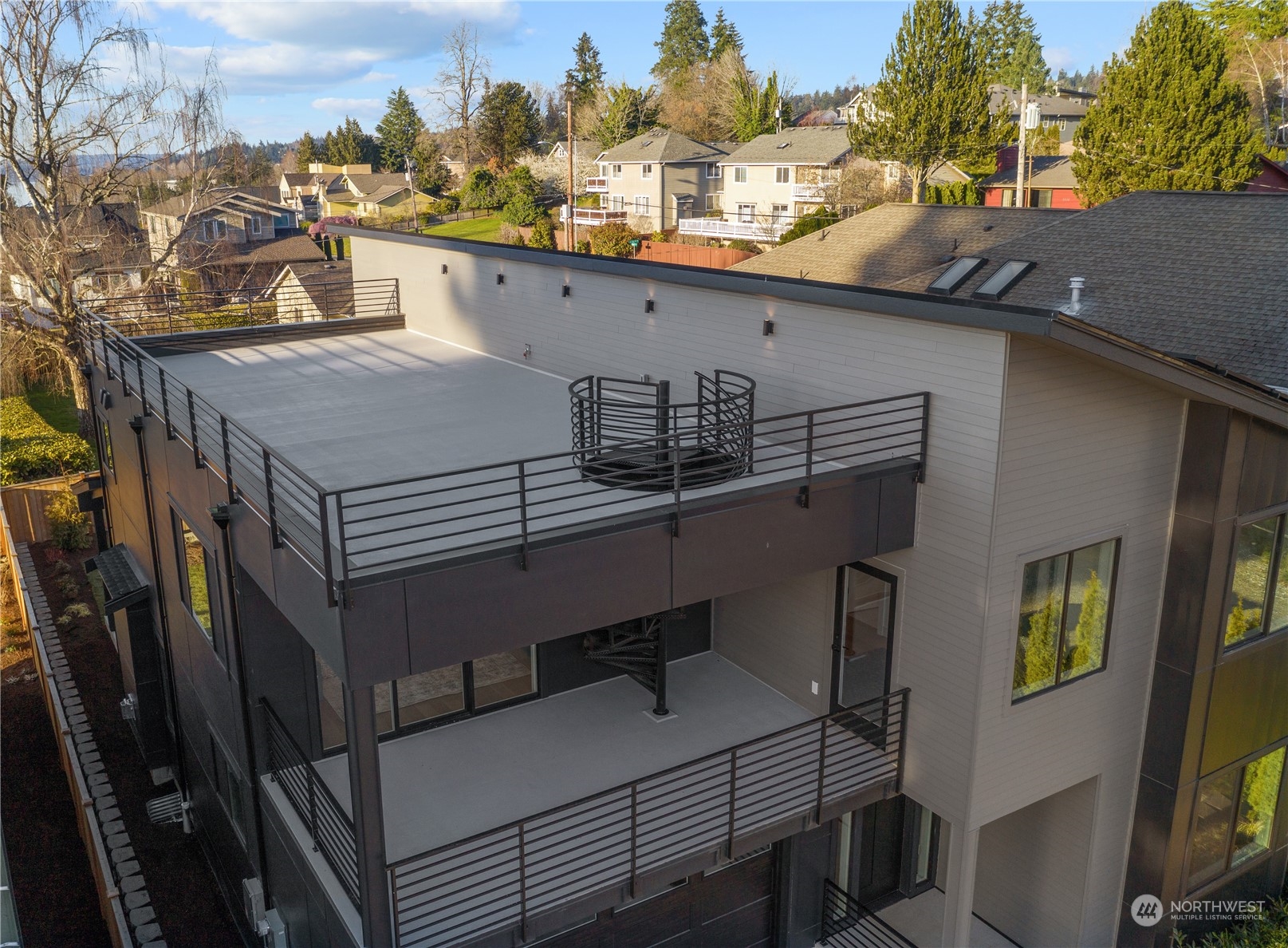 1218 North 35th Street Renton, WA 98056 - Photo 5 of 33