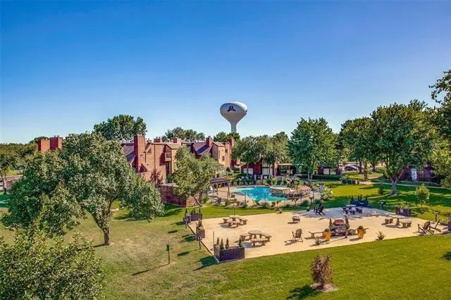 a view of a basketball court