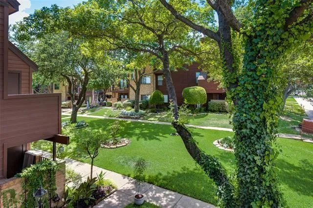 $130,000 | 1704 Baird Farm Circle, Unit 4114, Arlington, TX 76006