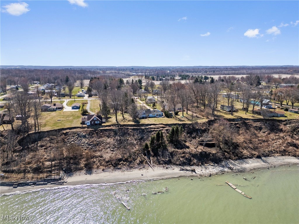 1122 Lake Road Conneaut, OH 44030 - Photo 16 of 50 Aerial view with a water view