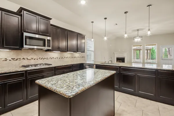 $3,295 | 18114 Dorman Draw Lane, Houston, TX 77044