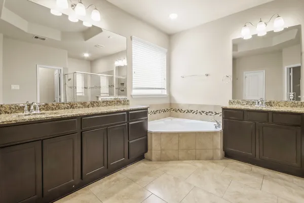 $3,295 | 18114 Dorman Draw Lane, Houston, TX 77044