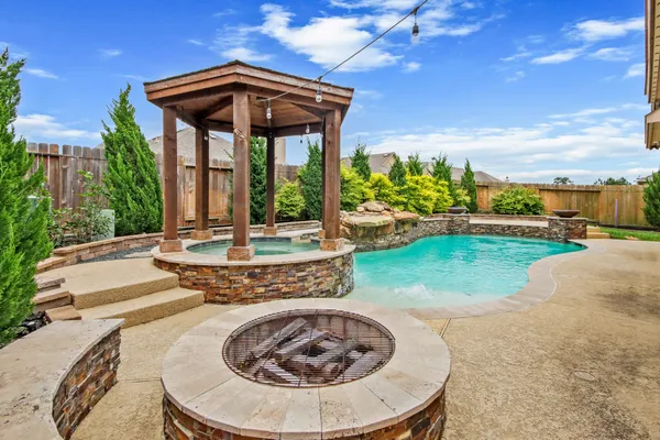 $3,295 | 18114 Dorman Draw Lane, Houston, TX 77044