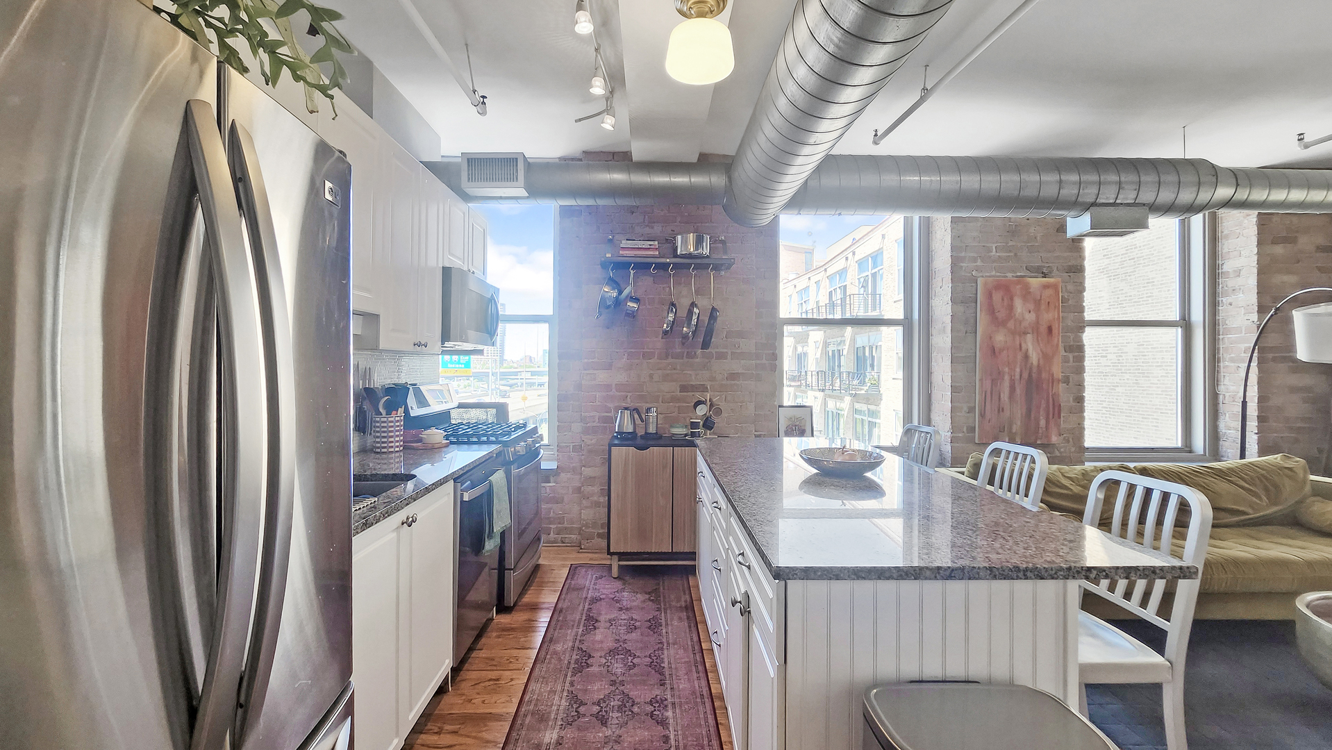 420 South Clinton Street, Unit 401 Chicago, IL 60607 - Photo 6 of 26