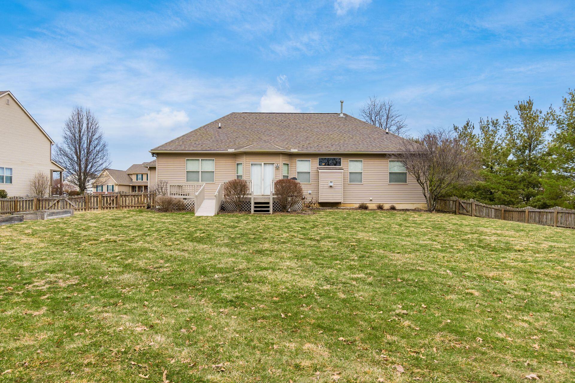 121 Harvest Ridge Avenue Pataskala, OH 43062 - Photo 50 of 67 Rear