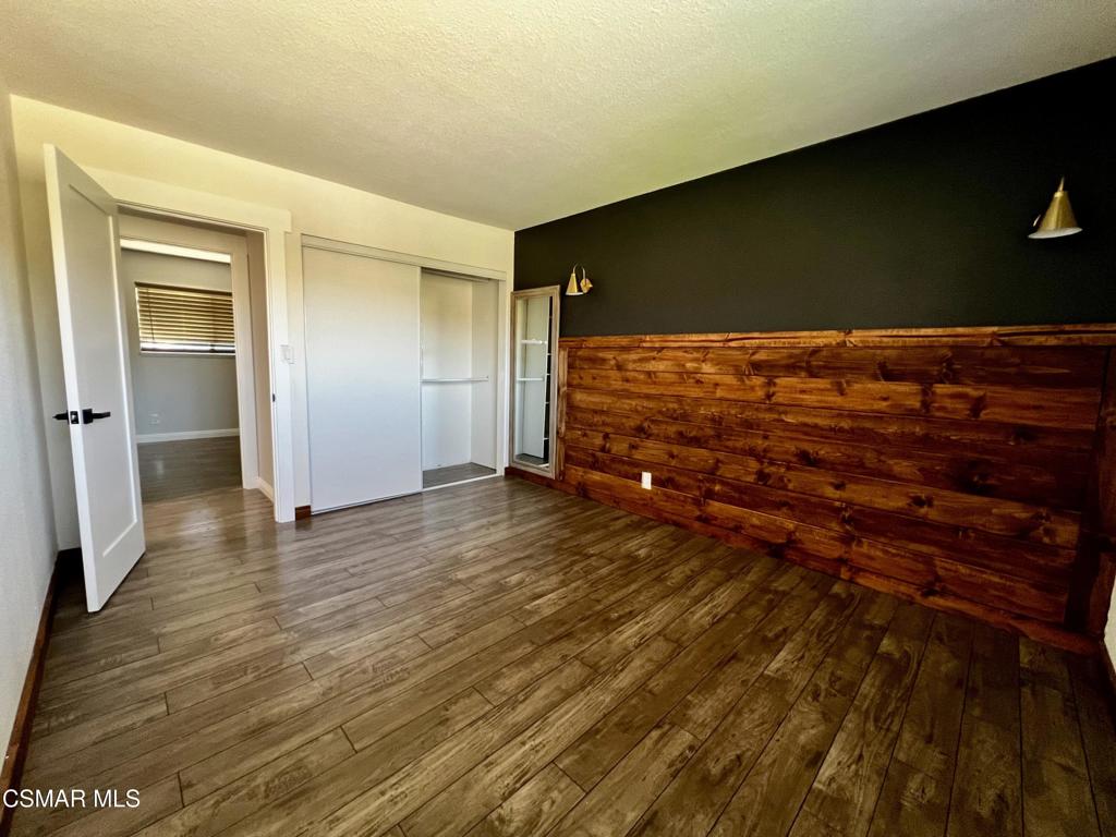 604 Hudspeth Street Simi Valley, CA 93065 - Photo 11 of 31