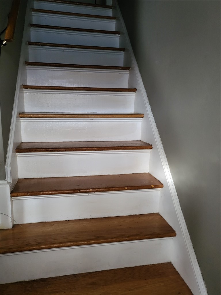 27 Frederick Street Warwick, RI 02888 - Photo 15 of 50