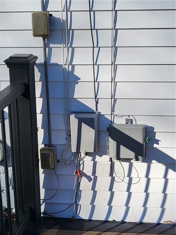 27 Frederick Street Warwick, RI 02888 - Photo 27 of 50