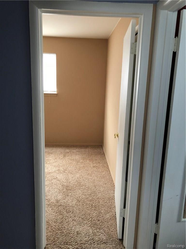 274 Ewell Street Romeo, MI 48065 - Photo 15 of 22 IMG_1197.JPEG