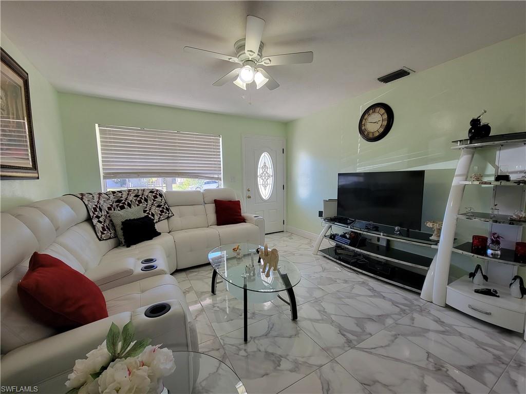 18659 Sarasota Road Fort Myers, FL 33967 - Photo 5 of 17 Gallery Image 5